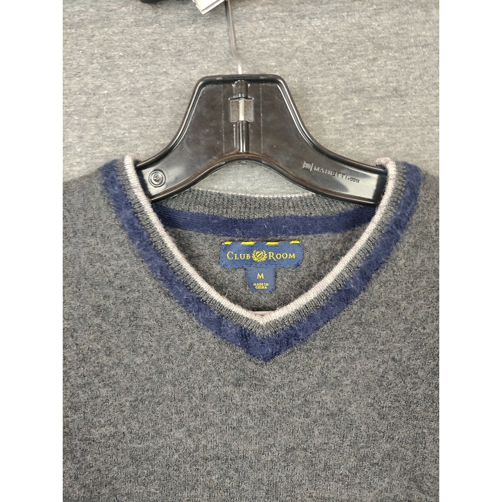 Club Room Womens Sweater M Gray Merino Blend V Neck Academia Preppy Grandpa
